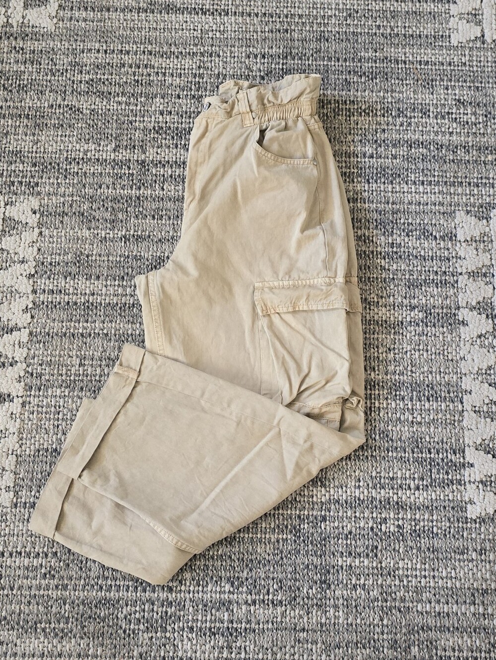 Signature8 Khaki Cargo Pants with Elastic Waist